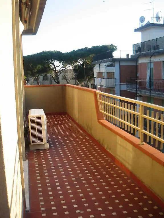 Villa Manuela Apartment Маринелла-ди-Сарцана Италия